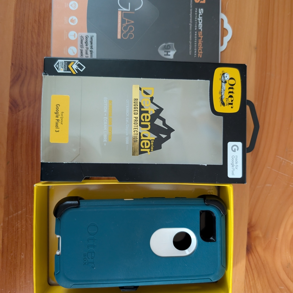 OtterBox Defender Series Case for Google Pixel 3 - Blue